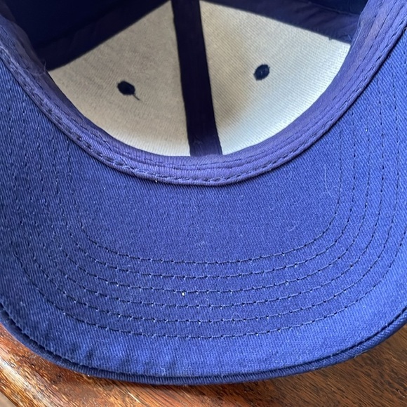Chicago concert hat from their 2019 tour. - Picture 4 of 4